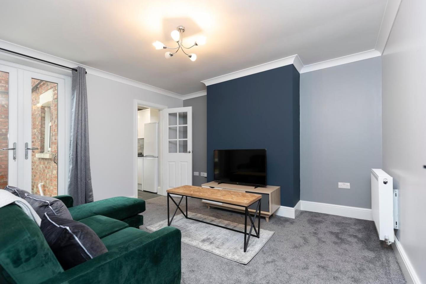 Modern 2 Bedroom Perfect For Family Friends And Workers เซาท์ชีลด์ส ภายนอก รูปภาพ